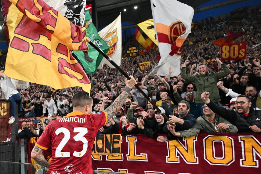 La Roma le gana el derbi a la Lazio en Serie A