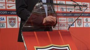 Klinsmann convoca a Orozco y Castillo para amistoso contra México