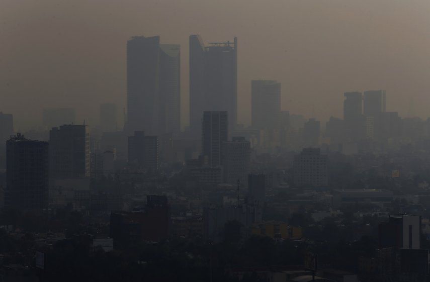 Contaminación en México afecta encuentros deportivos
