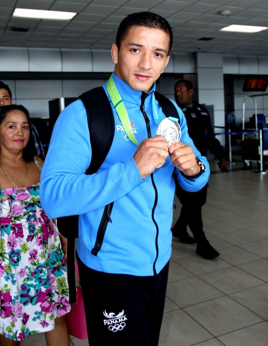 Almendra buscará un cupo para Río 2016 en el Mundial de Lucha