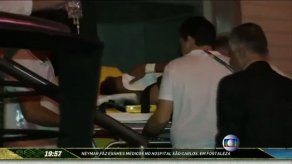 {alttext(,Fanáticos muestran su apoyo con #ForcaNeymar)}