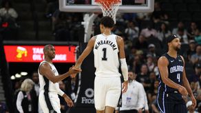 NBA: Chris Paul y Victor Wembanyama debutan en pretemporada con Spurs