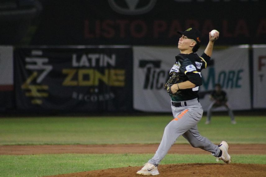 Béisbol Juvenil 2025: Refuerzos de los equipos para las semifinales