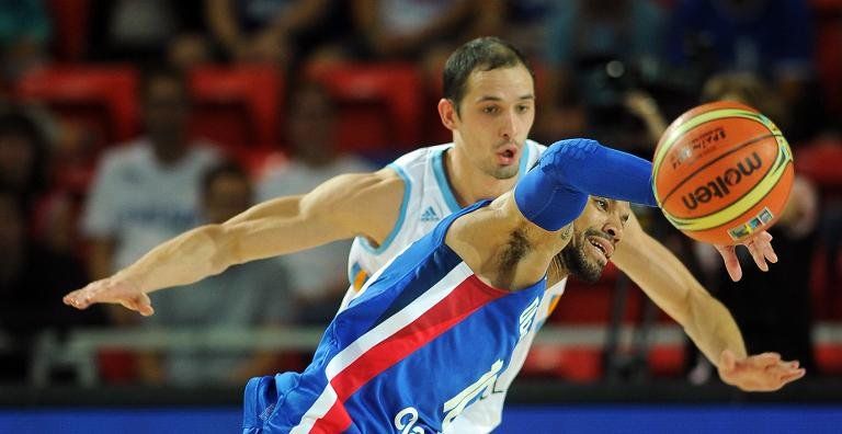 República Dominicana debuta en el Mundial con derrota ante Ucrania 72-62