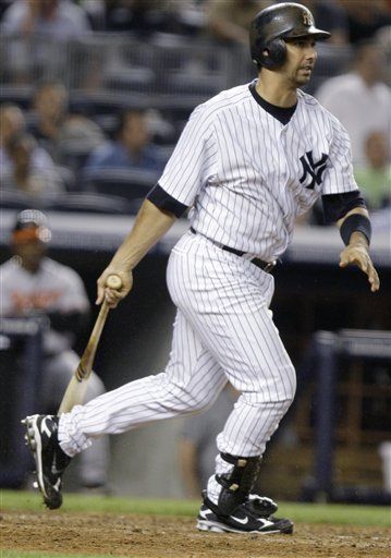 Yanquis: Posada podrí­a volver a prácticas de catcher esta semana