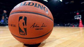 NBA: Revelan plan para pruebas en vacunados y no vacunados contra el COVID-19 en la temporada