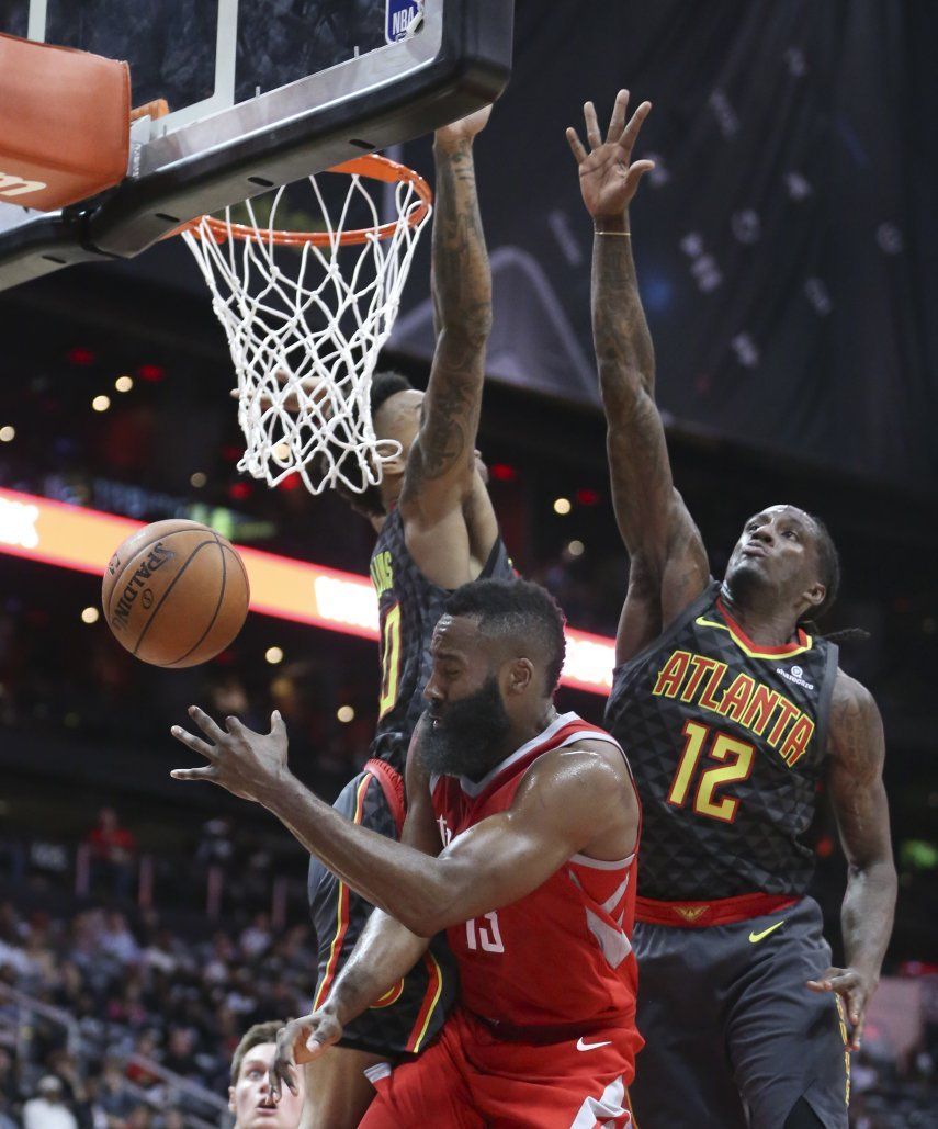 Harden y Rockets propinan a Hawks su octava derrota en fila