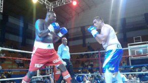 Felino Jones regresa al cuadrilátero y vence por decisión unánime