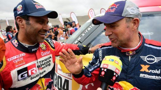 Al-Attiyah sigue al frente del Dakar, Quintanilla pierde liderato en motos