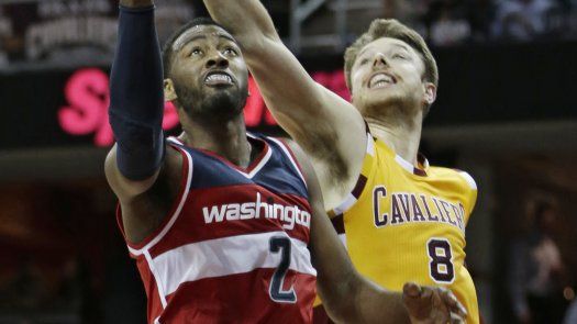Cavaliers sufren 1er revés en casa al perder ante Wizards