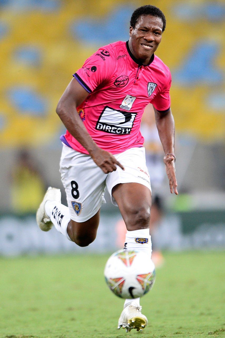 Daniel Angulo convocado de urgencia en Ecuador por baja de Ayoví