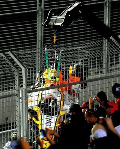 Renault castigada con suspensión por choque de Piquet Jr.