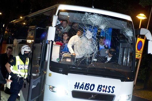 Autobús de Levski de Sofí­a atacado por hinchas del AIK