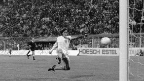 Con Cruyff desaparece una personalidad singular en el fútbol