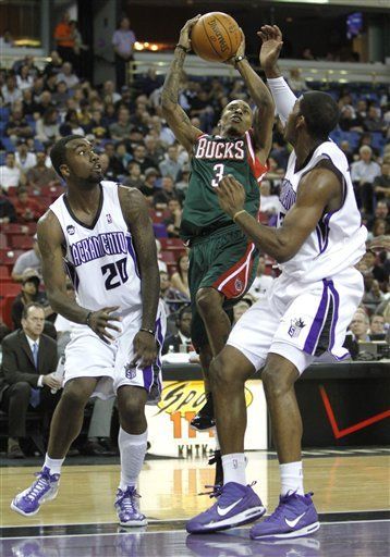 NBA: Bucks 114, Kings 108, 2do tiempo extra; Jennings suma 35