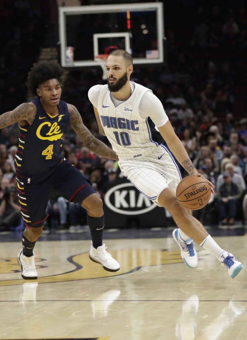 Fournier lidera al Magic en primer triunfo de visita