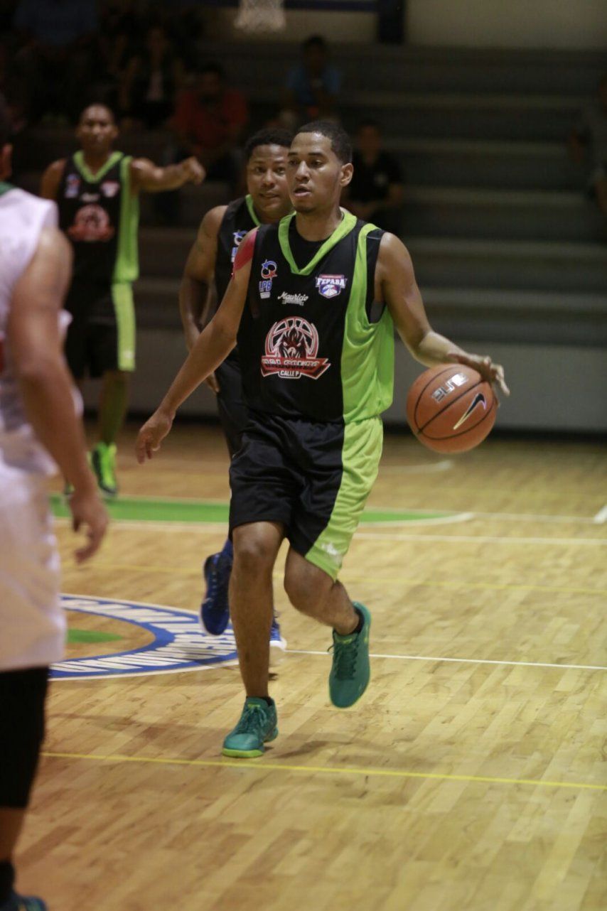 Halcones ganan a domicilio a los Toros de Chiriquí