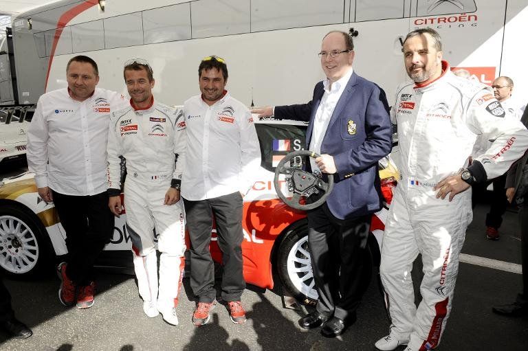 Alberto II dio dos vueltas en circuito de Le Castellet con Loeb