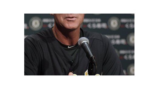 Melvin será piloto de los Atléticos por 3 años más