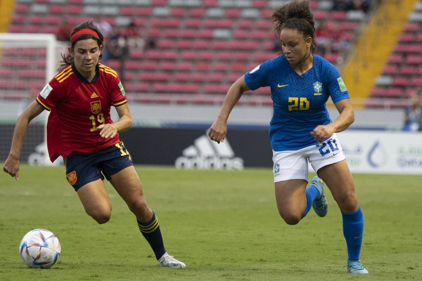 España y Brasil en el Mundial Femenino Sub-20