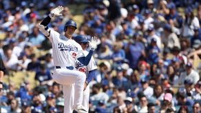 MLB: Shohei Ohtani debutó de gran forma ante su público
