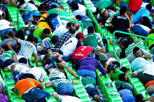 México: Evalúan medidas de seguridad por tiroteo fuera de estadio