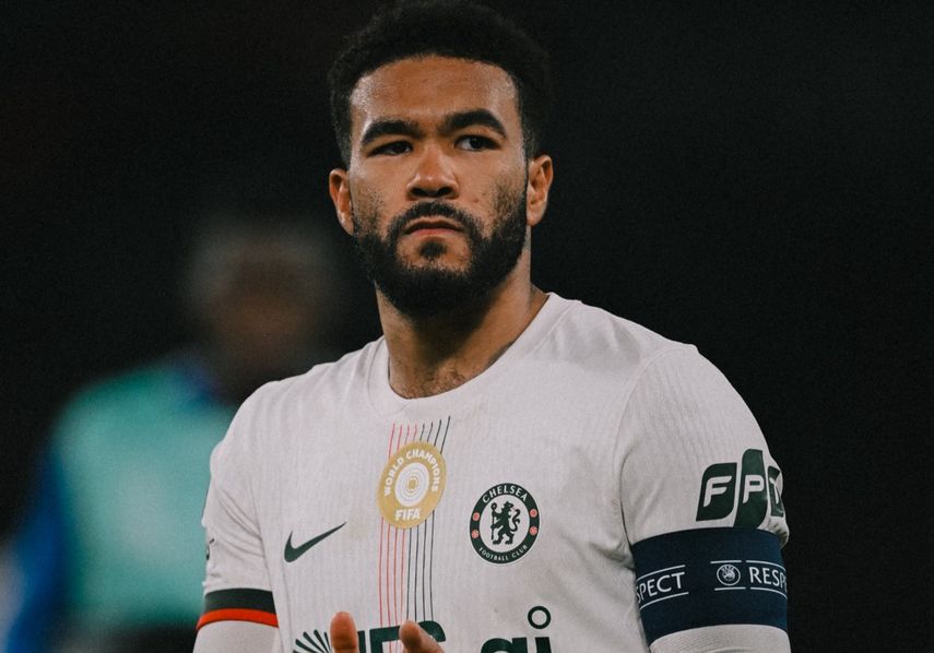 Reece James firma renovación de contrato con el Chelsea FC