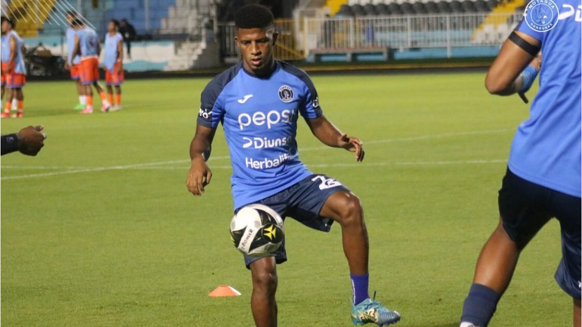 Jorge Serrano sumó asistencia en triunfo de Motagua en inicio del fútbol hondureño