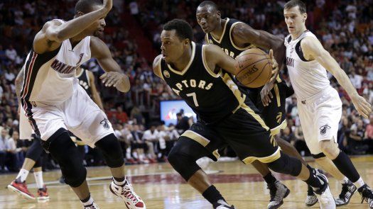 Raptors remontan y vencen al Heat