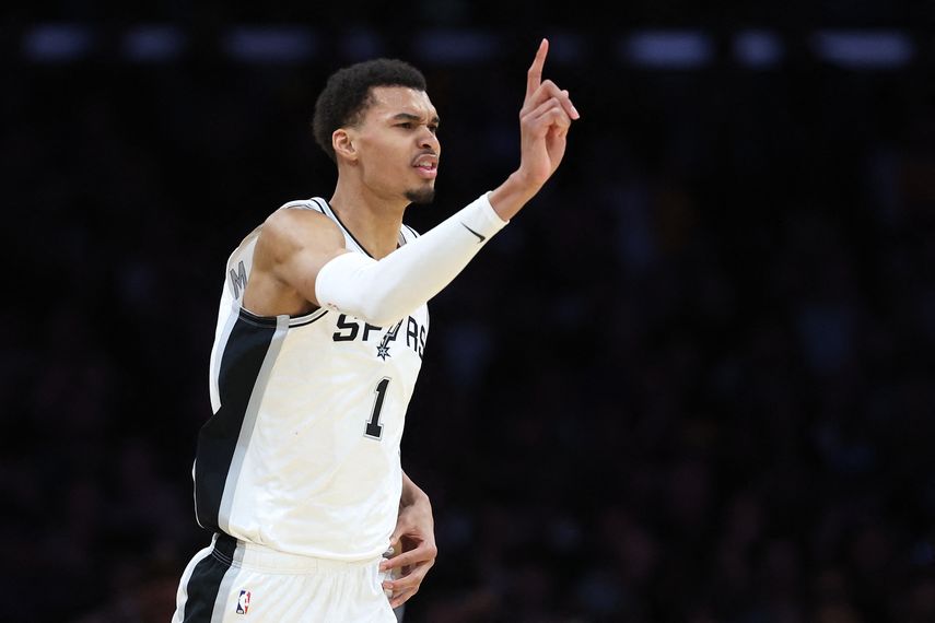 NBA: Victor Wembanyama de Spurs gana el Novato del Año