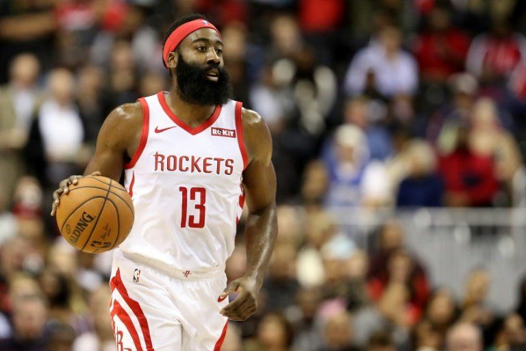 Harden de nuevo con más de 40 puntos en triunfo de Rockets sobre Pelicans