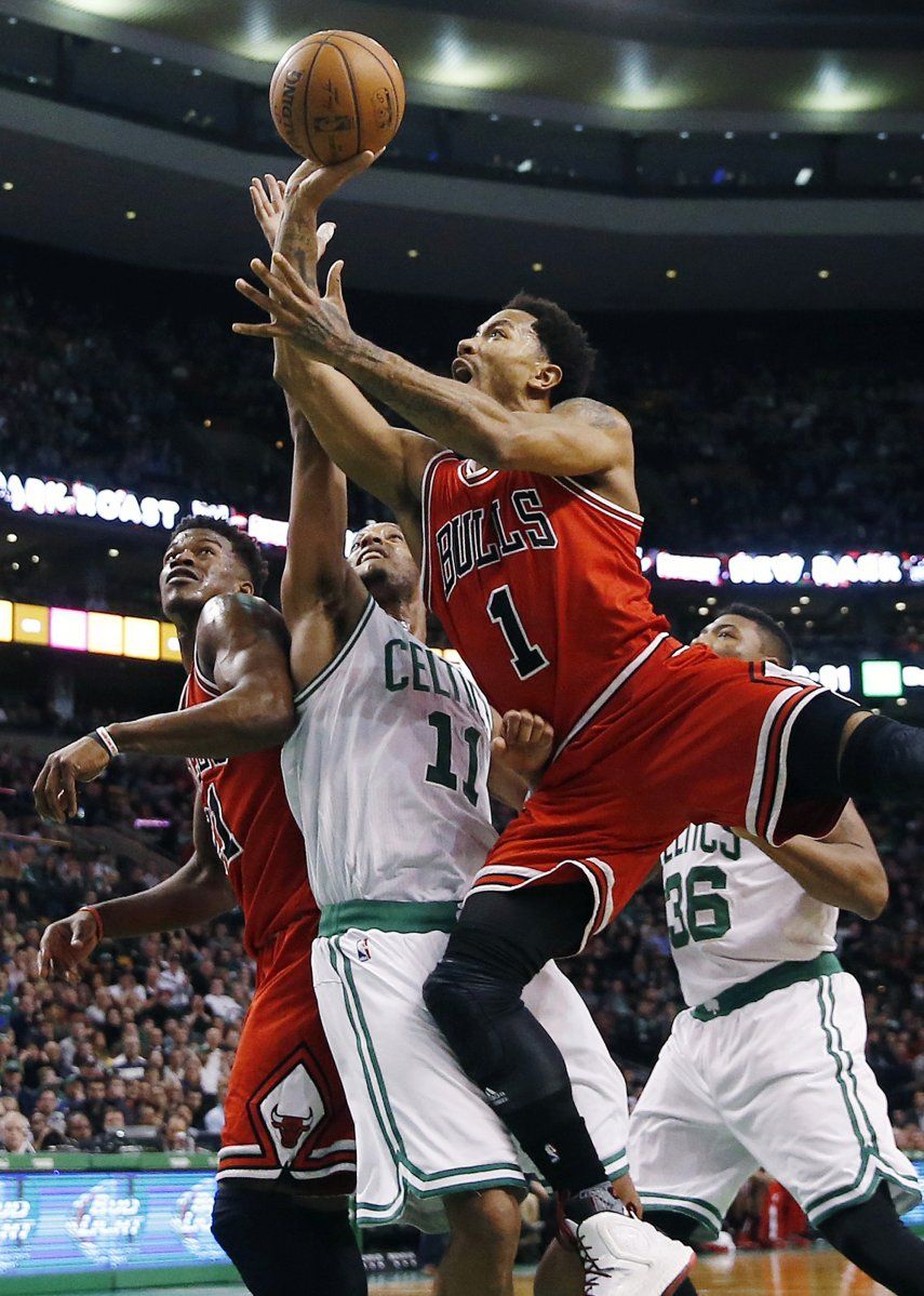 Rose se destapa en segundo tiempo y Bulls ganan en Boston