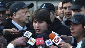 Mundial: Maradona sorprende con Garcé