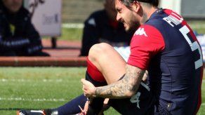 Italia: futbolistas usan cordones contra homofobia