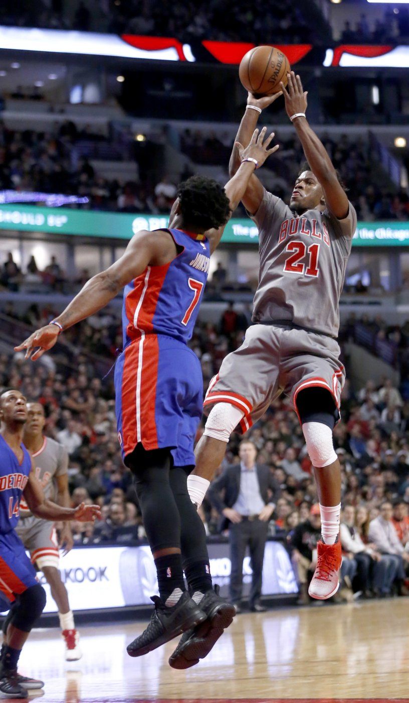 Bulls salen de mala racha, con paliza sobre Pistons