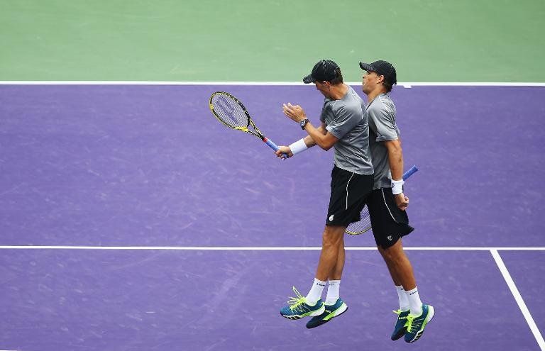 Los hermanos Bryan ganan el torneo de dobles  masculino del Masters 1000 de Miami