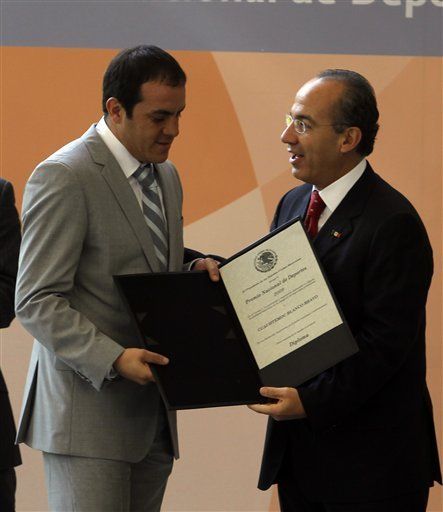 México: Blanco y Espinosa reciben premio nacional de deportes