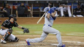 Bellinger batea para el ciclo