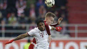 Bayern define al final y aumenta su ventaja en la cima