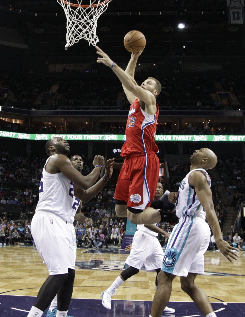 Clippers despachan 113-92 a Hornets
