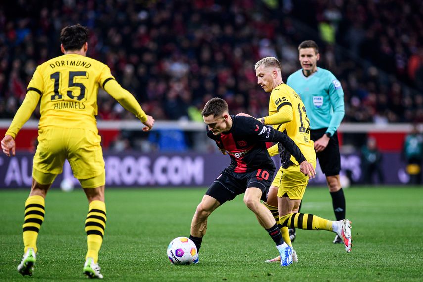 El Bayer Leverkusen empata con el Dortmund y sigue en la cima de la Bundesliga