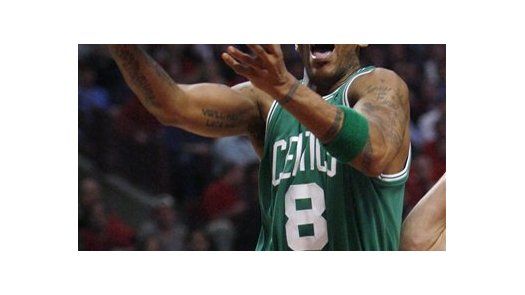 Marbury pacta con equipo de básquetbol en China