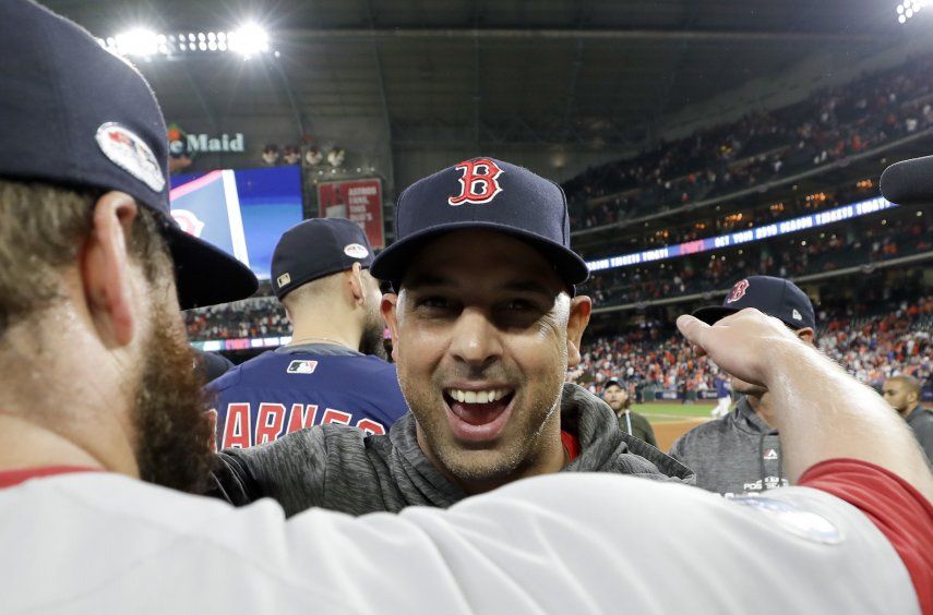 Medias Rojas vencen a campeones Astros y van a Serie Mundial
