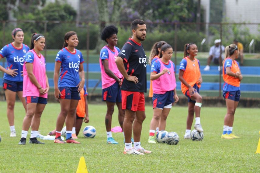 Nicole de Obaldía se prepara con Panamá Femenina