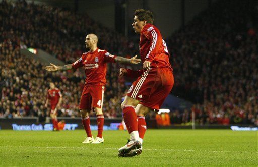 Inglaterra: Torres y Liverpool reviven a costa de Chelsea