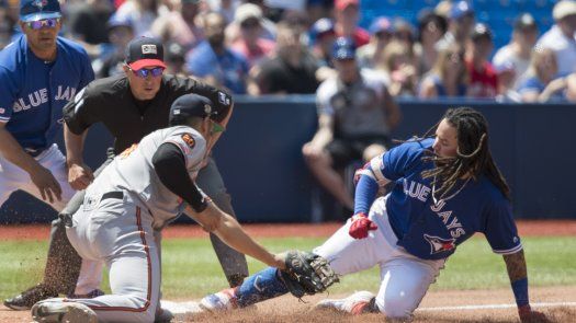 Thornton lanza 6 innings en blanco y Azulejos gana a Orioles