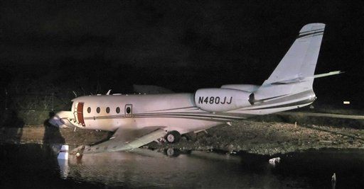 Dueño de equipo de NASCAR sufre heridas menores en percance aéreo