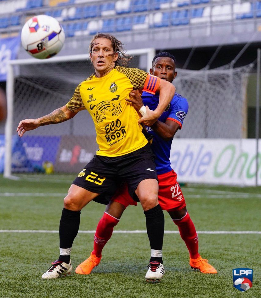 Salgado espera que clasificación al Mundial lleve más público a la LPF