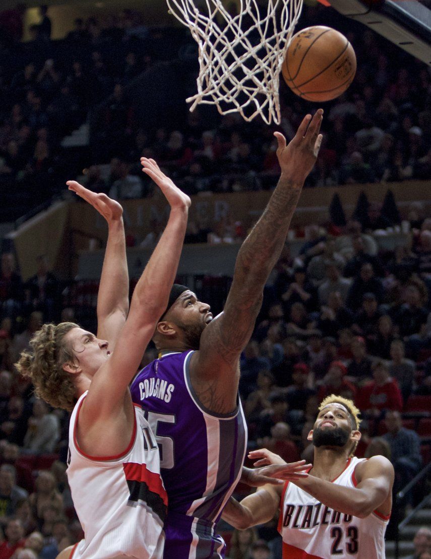 Lillard anota 36 y Blazers ganan a Kings en tiempo extra