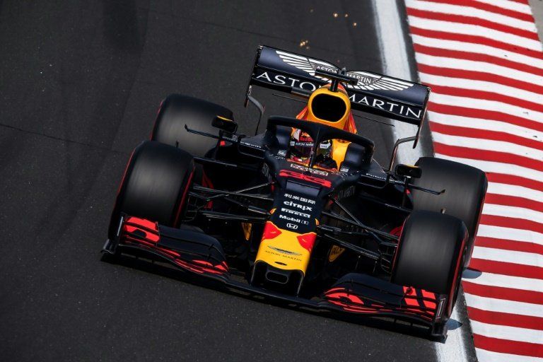 Verstappen logra en Hungría la primera pole position de su carrera